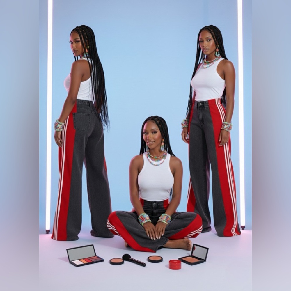 Side Stripe Chic Denim – 3-Tone Wide-Leg Street Jeans - Picture 8 of 16